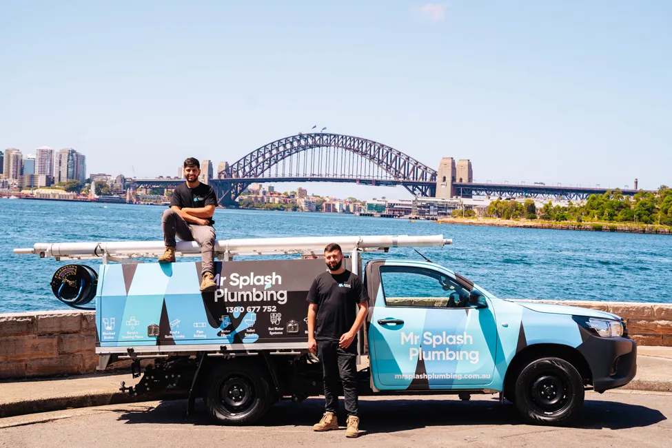 Mr Splash Plumbing Sydney Truck near the sydney bridge