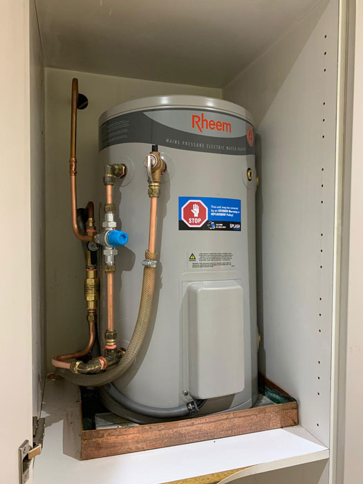 hot water heater brands